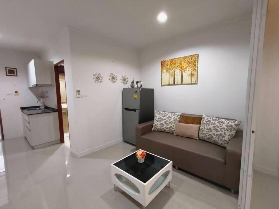 Baan Klang Condo In Central هوا هين المظهر الخارجي الصورة